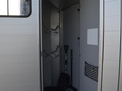 Cheval Liberte Touring Jumping LUX V2 Blau