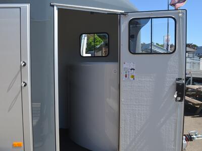 Cheval Liberte Gold One Origins Eisengrau