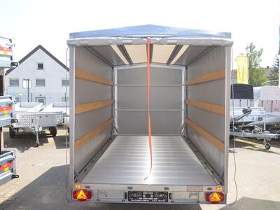 Humbaur Universal 3000 Aluboden und Plane mit Rollo hinten