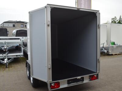 Saris Kofferanhänger 2700 Kg 3060x1540x1800 mm