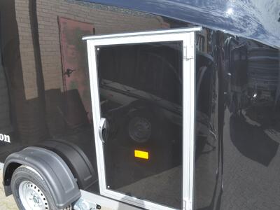 Debon Cargo XL 1300 Kg Schwarz