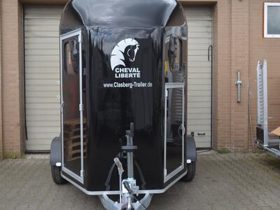 Cheval Liberte Gold III Schwarz