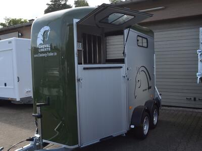 Cheval Liberté Touring Country Olivgrün