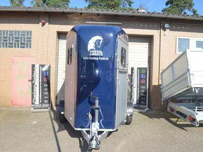 Cheval Liberté Touring Country Blau