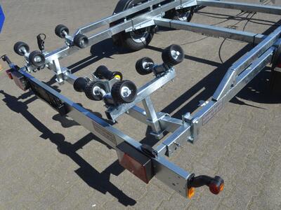 Brenderup Bootstrailer 2000 Kg Bootslänge 7,2m 242000TB SR